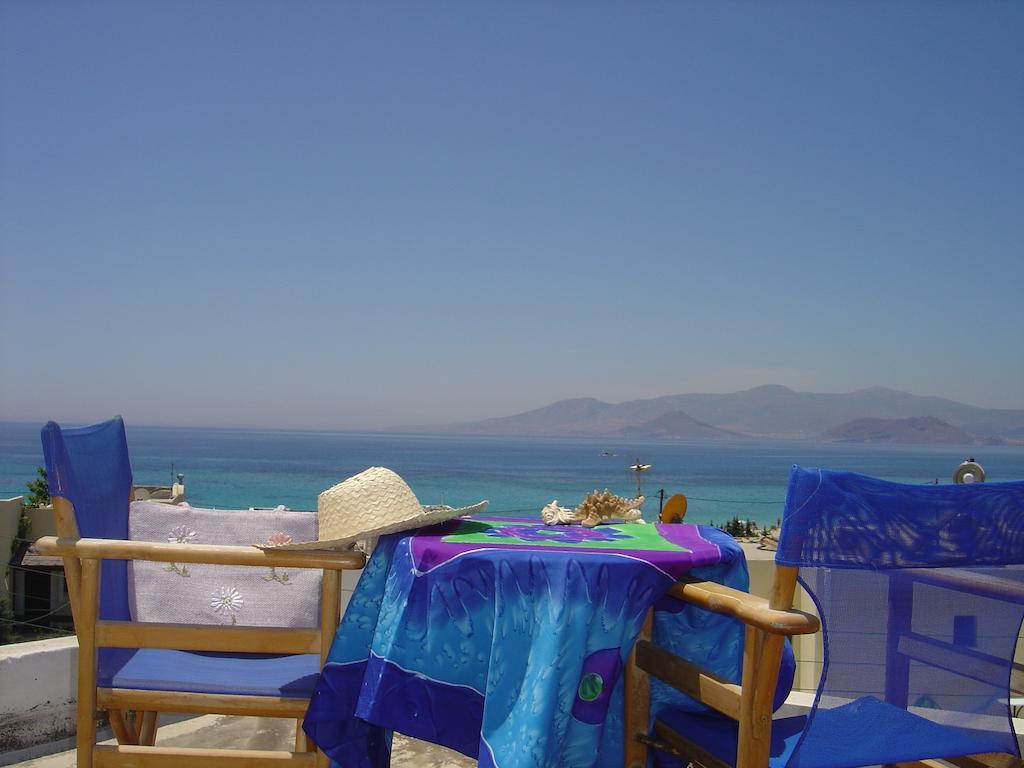 Pyrgos Beach 아기오스프로코피오스 외부 사진